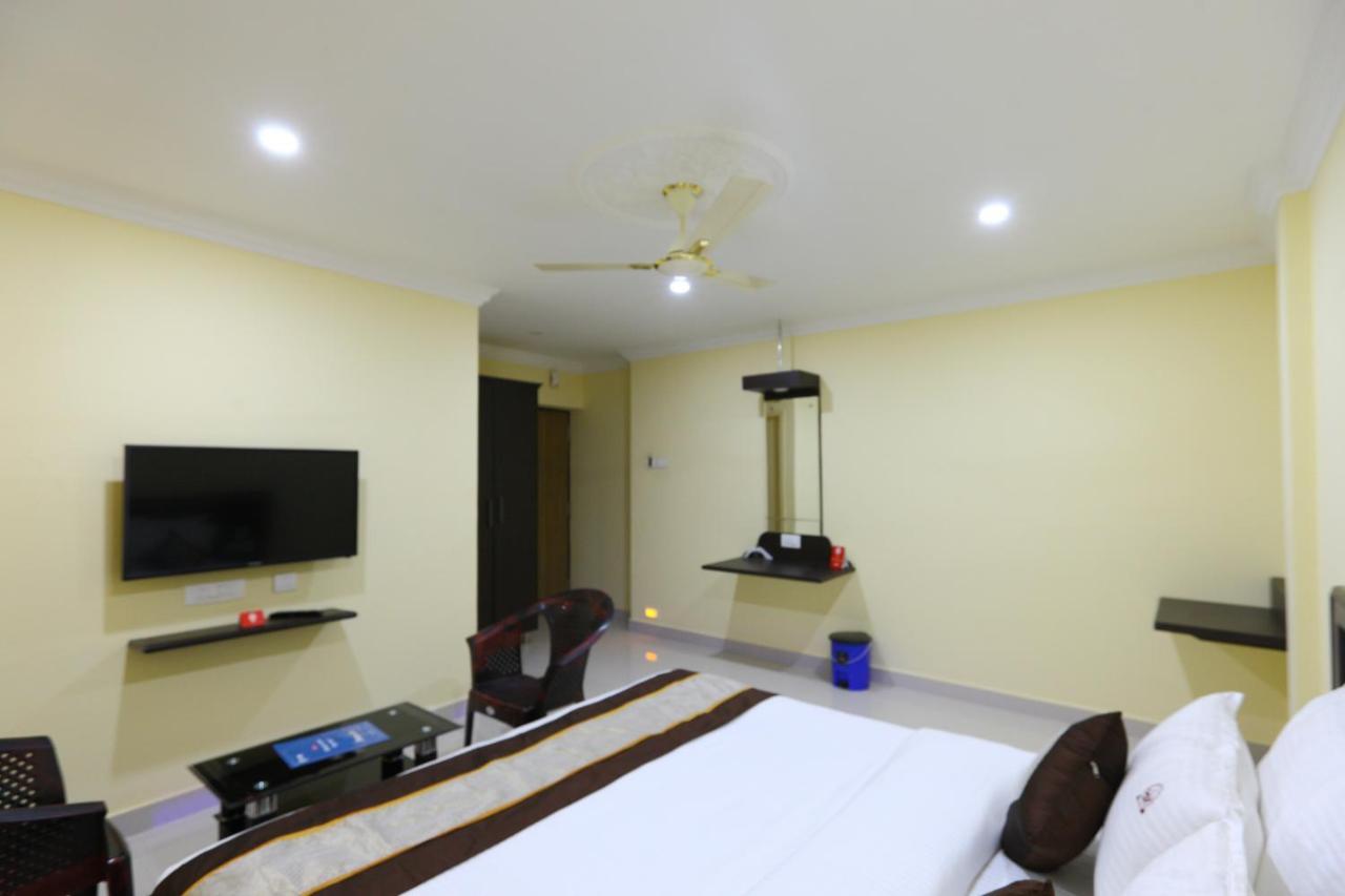Salbala Inn - Near Alrport Chennai Esterno foto